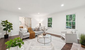 4606 HOLBORN Ave, Annandale, VA 22003