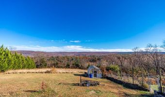 408 HAWKS NEST Dr, Baker, WV 26801