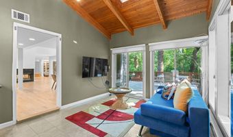 6829 LITTLE RIVER Tpke, Annandale, VA 22003
