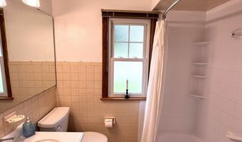 19 Pomeroy Rd, Athens, OH 45701