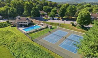 1503 Abbey Cir, Asheville, NC 28805