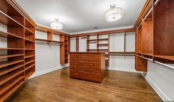 35 Franklin Tpke, Allendale, NJ 07401