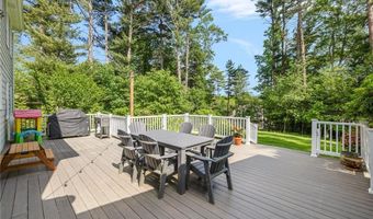 70 Jefferson Dr, East Greenwich, RI 02818