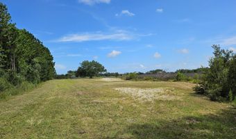7919 Pelican Bay Dr, Awendaw, SC 29429