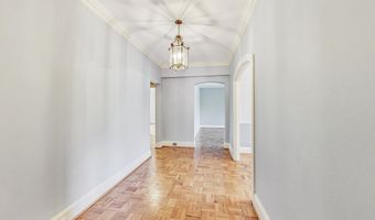 3900 CATHEDRAL Ave NW 304-A, Washington, DC 20016