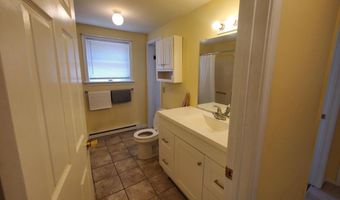 32 Cortland Cir 32, Bangor, ME 04401