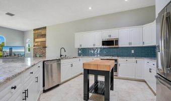 751 ERROL Pkwy, Apopka, FL 32712