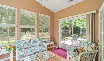 8 Whitecaps Ter, Barnegat, NJ 08005