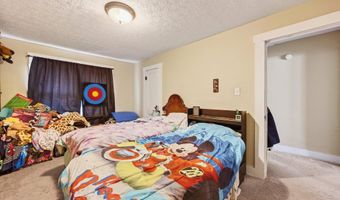 612 S Lewis St, Bloomfield, IN 47424