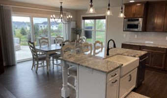 6860 W DESIGN Dr, Appleton, WI 54942