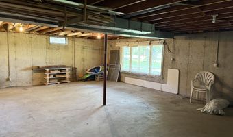 3339 Dumont Lake Dr Dr, Allegan, MI 49010
