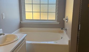 209 King Arthur Pl, Alabaster, AL 35007