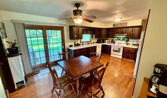 301 E. Pine St, Albion, IL 62806