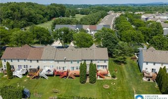 1658 Pinewind Dr, Alburtis, PA 18011