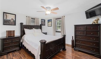 584 Blackrock Rd, Coventry, RI 02816