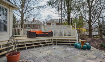7806 FOX GATE Ct, Bethesda, MD 20817