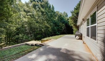 506 Ashley Ln, Athens, GA 30607
