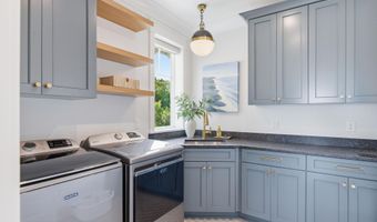 721 Shoals Watch Way, Bald Head Island, NC 28461