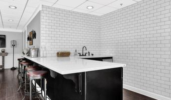 1 Biscayne Dr NW 304, Atlanta, GA 30309