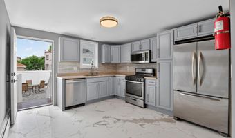 255 KENNEDY Blvd, Bayonne, NJ 07002