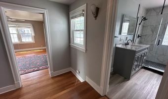 1207 8th St, Aurora, NE 68818