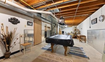 1422 MCCLOUD Rd, Aledo, IL 61231