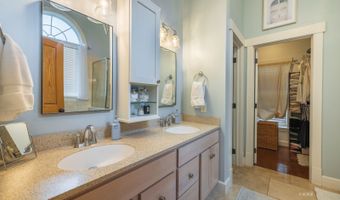 4 Maple Grove Way, Athens, OH 45701
