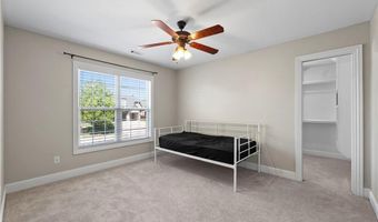 3902 NE Cadbury Ave, Bentonville, AR 72712