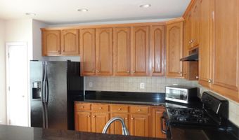24656 KINGS CANYON Sq, Aldie, VA 20105