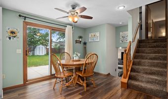 923 Hillside Dr, Amherst, OH 44001
