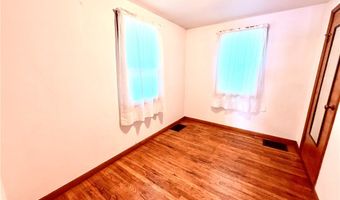 328 Keslar School Rd, Acme, PA 15610