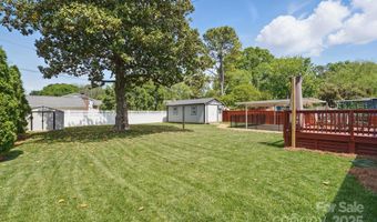 1917 Bentley Pl, Charlotte, NC 28205