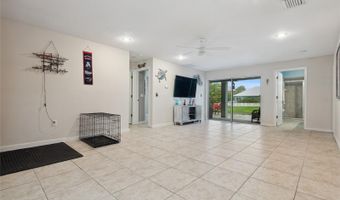 6416 GRENADA ISLAND Ave, Apollo Beach, FL 33572