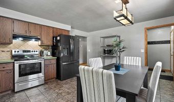 1545 N BLOSSOM Dr, Appleton, WI 54914