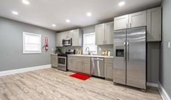 2172 ATCO Ave, Atco, NJ 08004
