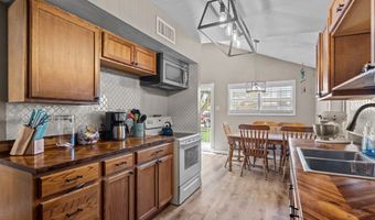 639 NE Rice Dr, Andrews, TX 79714