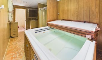 513 Montgomery St, Aberdeen, MS 39730