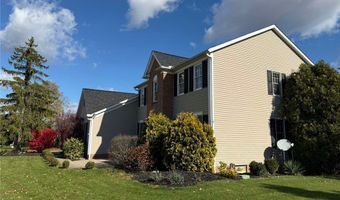 251 Kingston Dr, Aurora, OH 44202