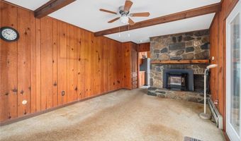 141 Peckham Rd, Little Compton, RI 02837