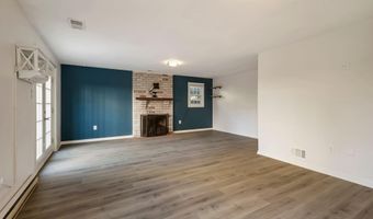7572 WESTLAKE Ter 56, Bethesda, MD 20817