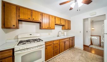 1543 Cherry Ln, Ashtabula, OH 44004