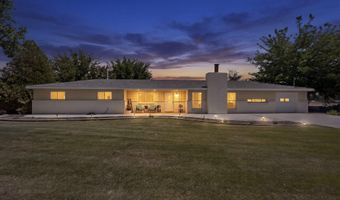 430 Abo Rd, Bosque Farms, NM 87068