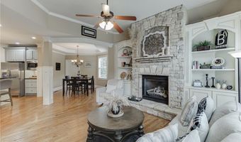 1373 Mountain Lake Dr, Auburn, GA 30011