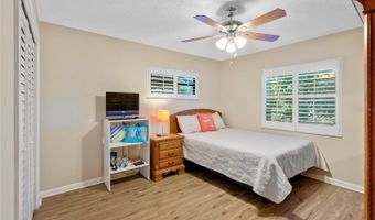 727 FLAMINGO Dr, Apollo Beach, FL 33572