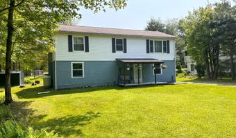 20 Occoquan Trl, Albrightsville, PA 18210