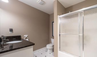 3608 Cincinnati Ave 5, Alanson, MI 49706
