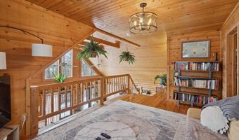 8484 N Rollin Hwy, Addison, MI 49220