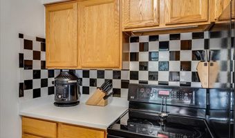 4825 E 12TH St, Cheyenne, WY 82001