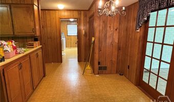 199 Williamsburg Ln, Athens, GA 30605
