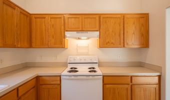 746 NW DESERT PINE St, Albany, OR 97321